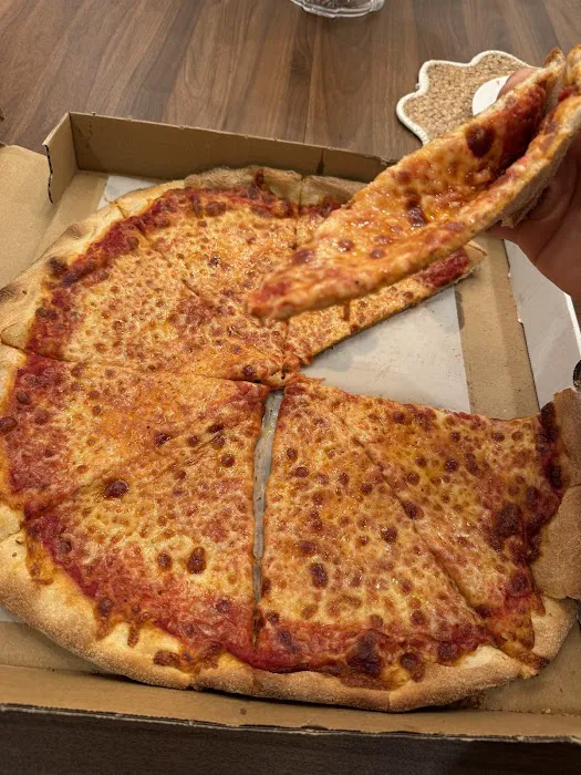 Raceway Pizza Picture 2