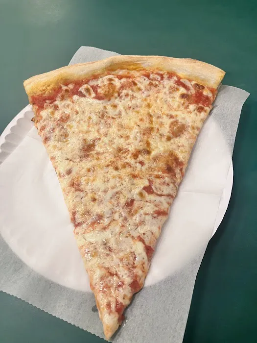 Luigi's Pizza of Yonkers, LLC Picture 3