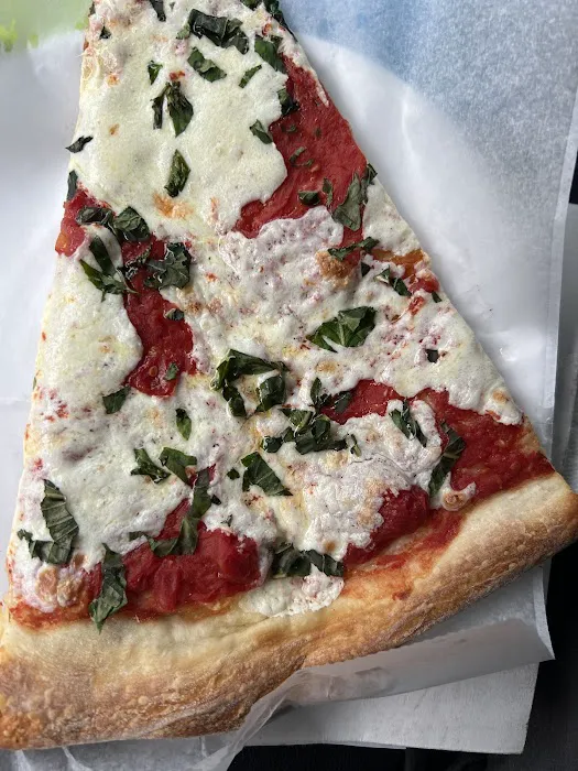 Luigi's Pizza of Yonkers, LLC Picture 5