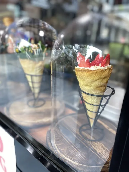 T-Swirl Crepe Picture 8