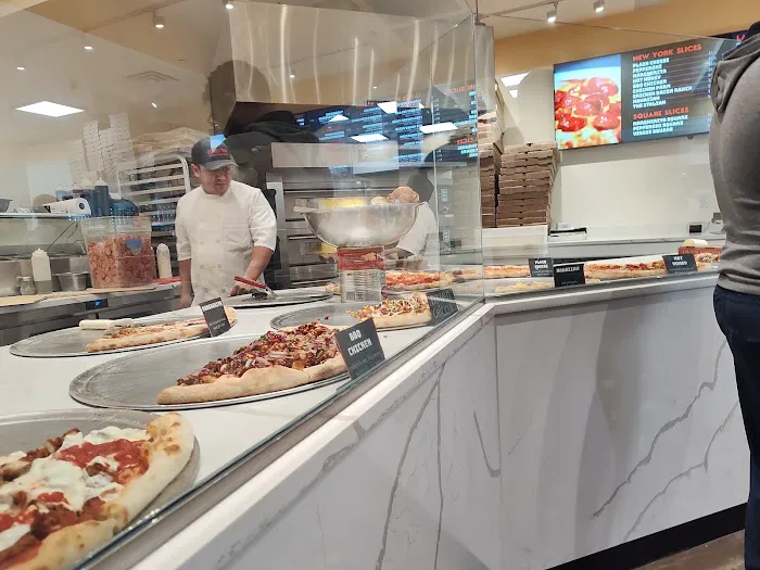 Honey Pizza Super Italian Street Food Picture 6