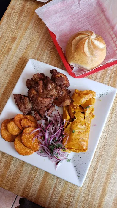 Sabrosura Peruana Restaurant - Authentic Peruvian food Picture 9