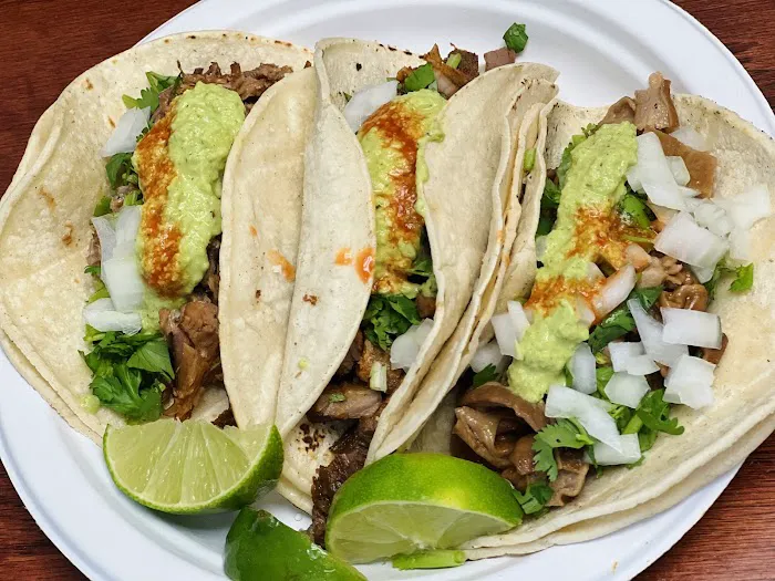 Carnitas Los Huesos Picture 3
