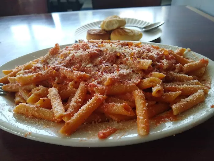 Saccone's Pizzeria Picture 7