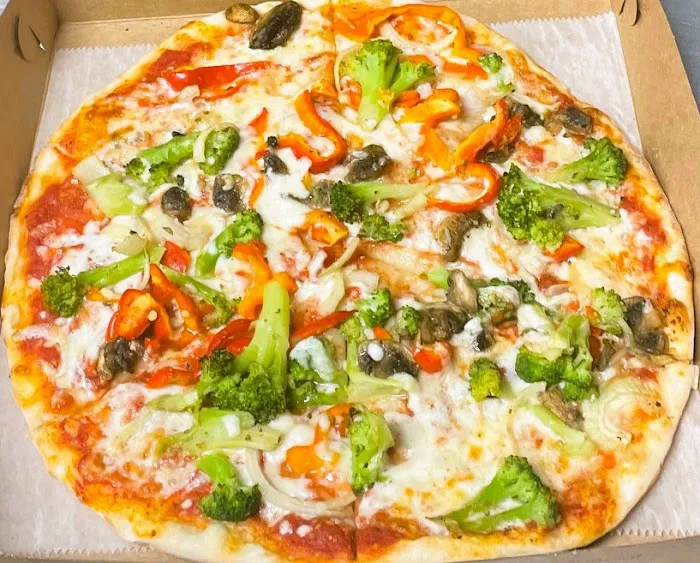 Saccone's Pizzeria Picture 6