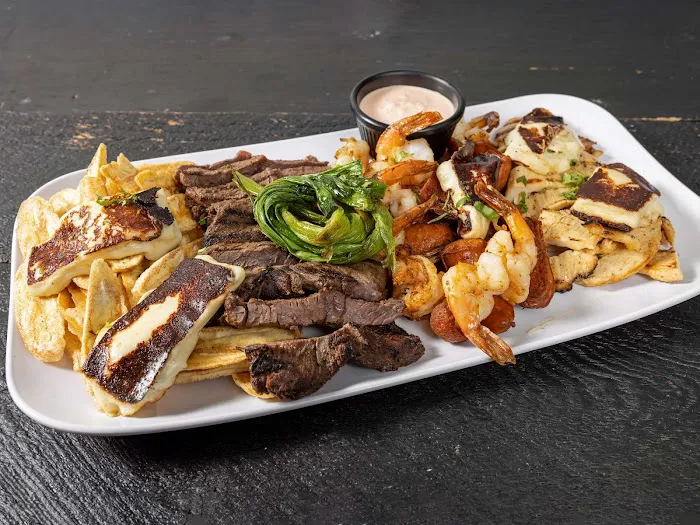 Sin Frontera Restaurant & Tequila House Picture 5