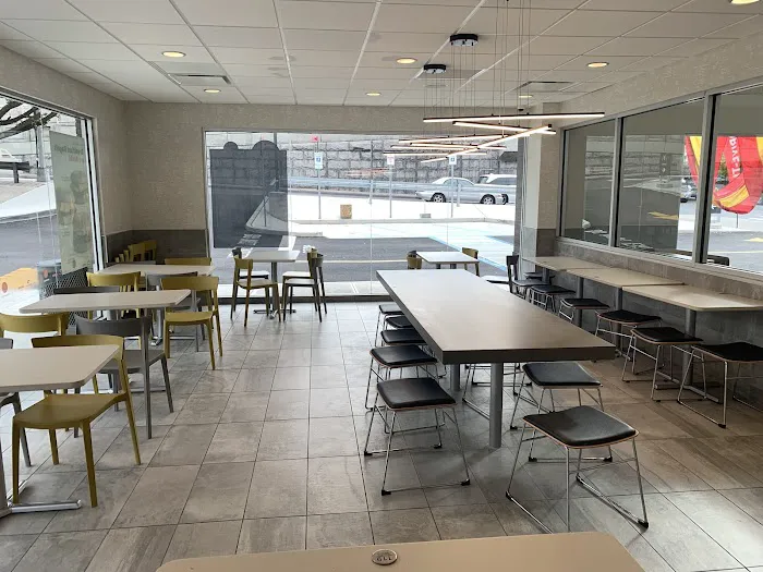 McDonald's Picture 7