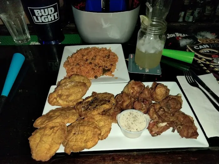 Legendary Bar & Grill Picture 8