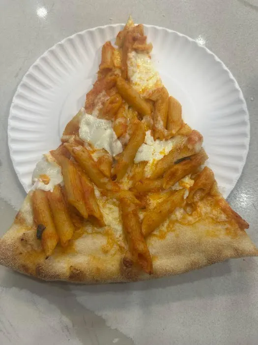 Cestra's Pizza Picture 4