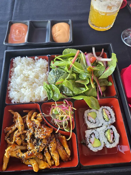 Mamasushi Restaurant Picture 5