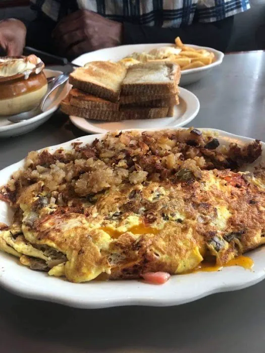 Crosstown Diner Picture 10