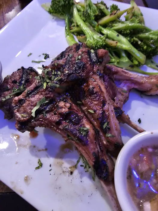 Garden Bar & Grill Picture 6