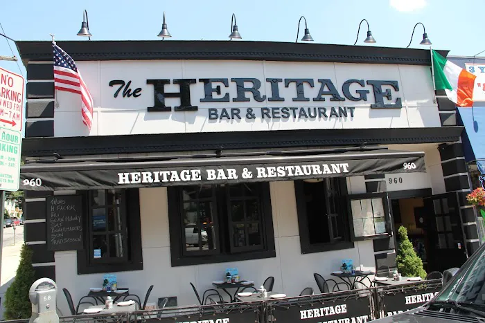 Heritage Bar & Restaurant Picture 6