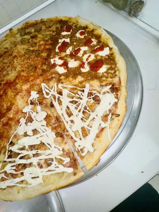 Benvenuti Pizza Picture 9
