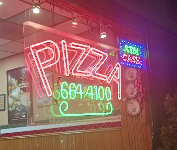 John & Tony's Pizza Picture 2