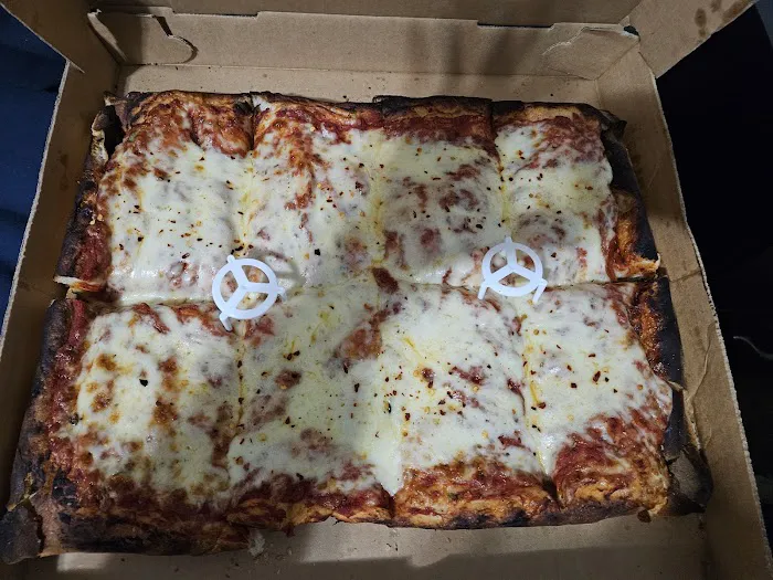 Joe's Fleetwood Pizzeria Picture 5