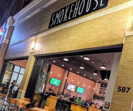 Smokehouse Tailgate Grill - NEW RO