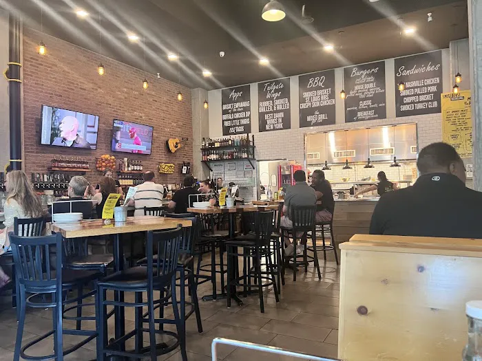 Smokehouse Tailgate Grill - NEW RO Picture 4