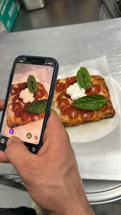 Mario's Metro Pizza & Pasta Picture 8