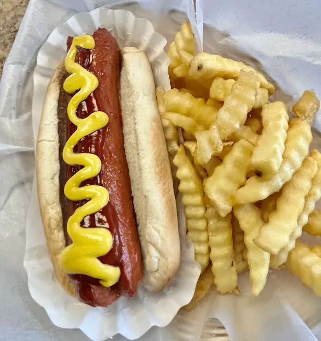 CHILI DOG RESTAURANT Picture 9