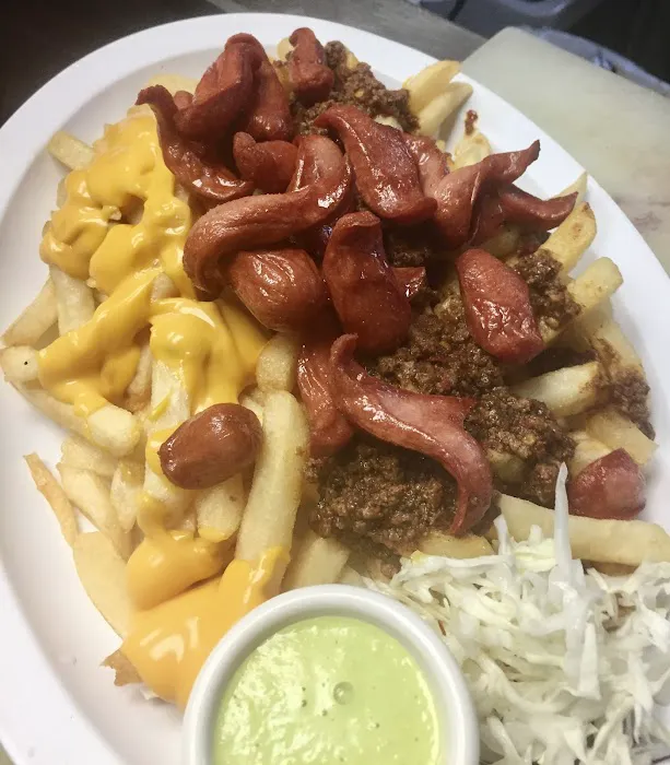 CHILI DOG RESTAURANT Picture 7