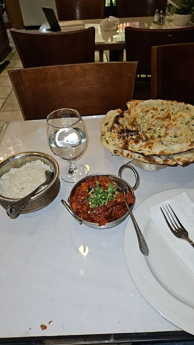 Mughal Curry Spot Picture 4