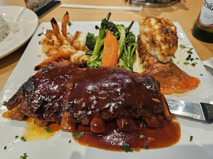 Caridad & Louie's Restaurant Picture 7