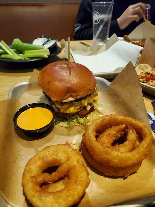 Buffalo Wild Wings Picture 10