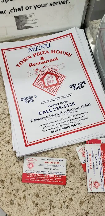 Town Pizza House Restaurant Picture 7