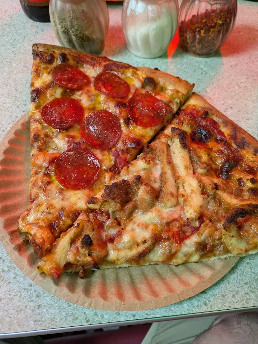 Town Pizza House Restaurant Picture 3