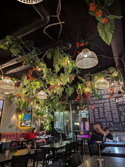 Arepa Mania Bar & Grill Picture 8