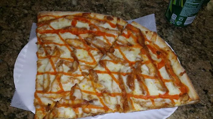Emilio's Pizza Picture 3