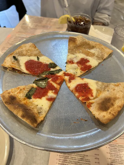 Patricia's Pizza of Tremont Picture 2