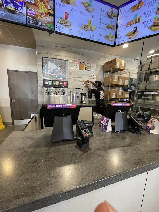 Taco Bell Picture 7