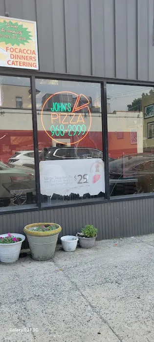 John's Pizza Picture 7