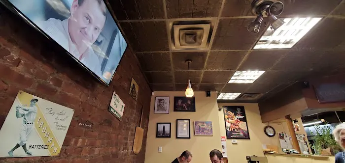 John's Pizza Picture 3