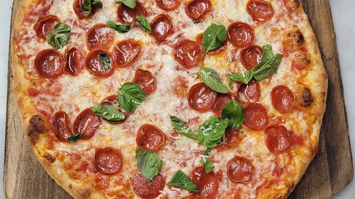 4 Bros Pizza Picture 9