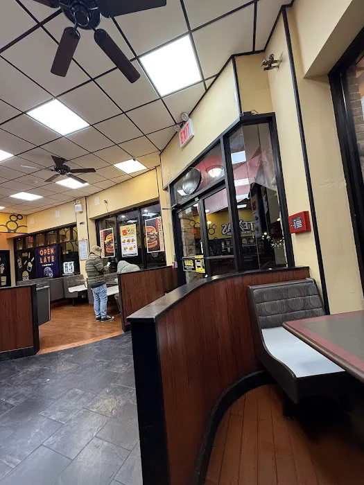 Tex's Chicken & Burgers Picture 1