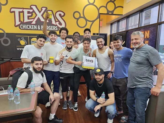 Tex's Chicken & Burgers Picture 2