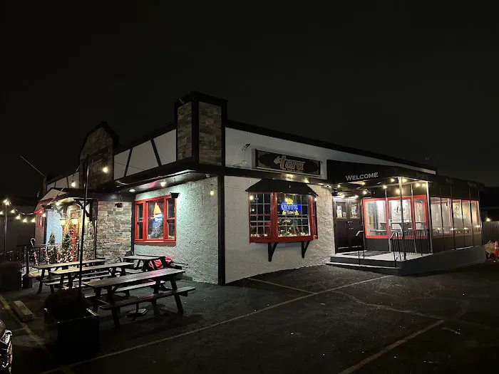 Tara Bar & Grill Picture 5