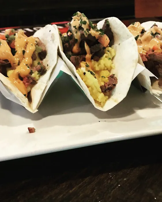 Tara Bar & Grill Picture 2