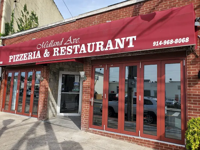 Midland Pizzeria and Restaurant Picture 7