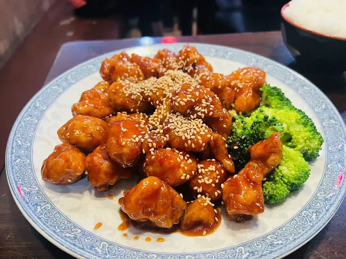 Tasty House Chinese / Hungry Crab Cajun Seafood Picture 10