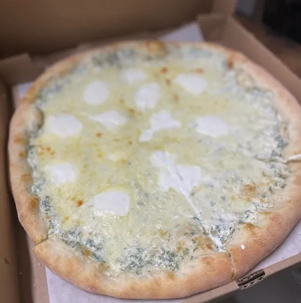 Capis pizza Picture 10