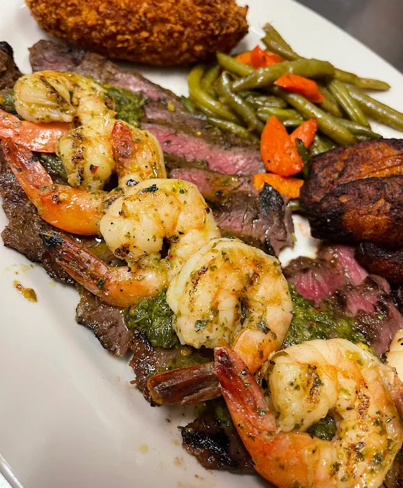 MiNi's Restaurant & Catering Co. Picture 4