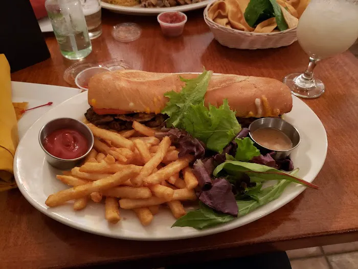 MiNi's Restaurant & Catering Co. Picture 2