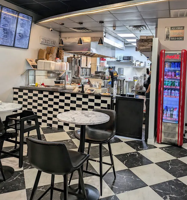 Boss Burger N' Gyro Picture 6