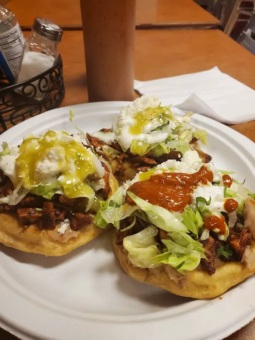 Antojitos Mexicanos los Primos Picture 6