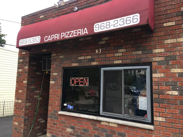 Capri Pizzeria Picture 3
