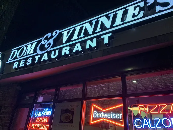Dom & Vinnies Restaurant Picture 5